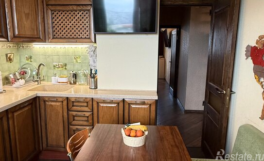 Продажа 2-комн квартиры на вторичном рынке ул Бирюлёвская,  д. 49,  к. 3