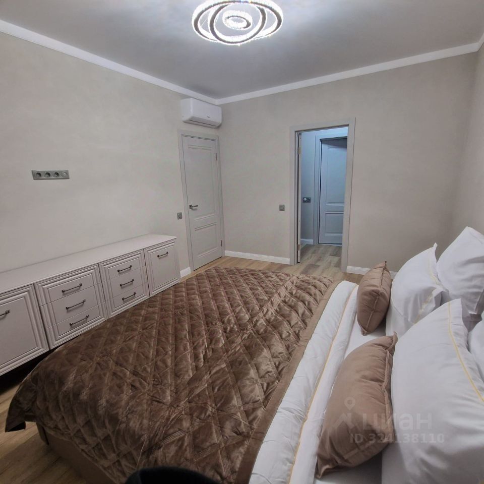 Аренда 3-комн квартиры на вторичном рынке Клинская улица, 2Ак7