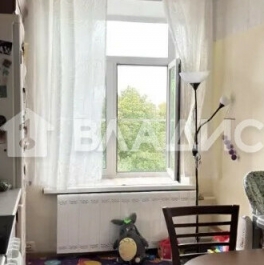 Продажа 2-комн квартиры на вторичном рынке Казарменный пер,  д. 8 с3