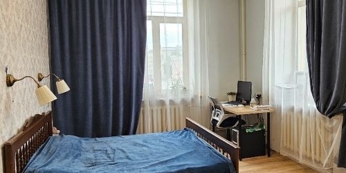 4-комн квартира Среднеохтинский проспект, 42к1