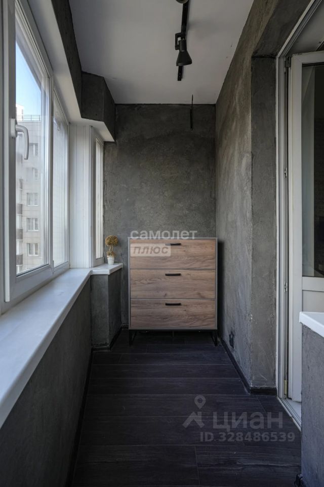 Продажа 3-комн квартиры на вторичном рынке Фестивальная улица, 17К1