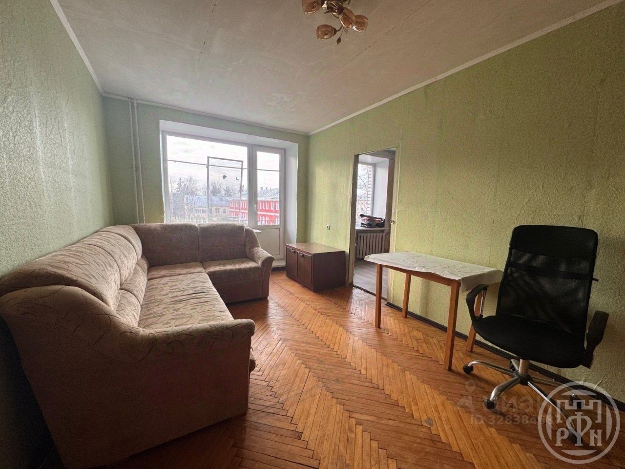 Продажа 3-комн квартиры на вторичном рынке Гатчина, улица Григорина, 9
