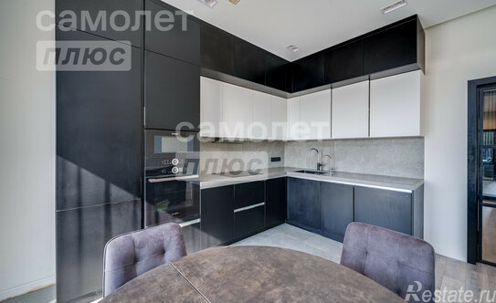 Продажа 3-комн квартиры на вторичном рынке Машиностроения 1-я ул,  д. 10