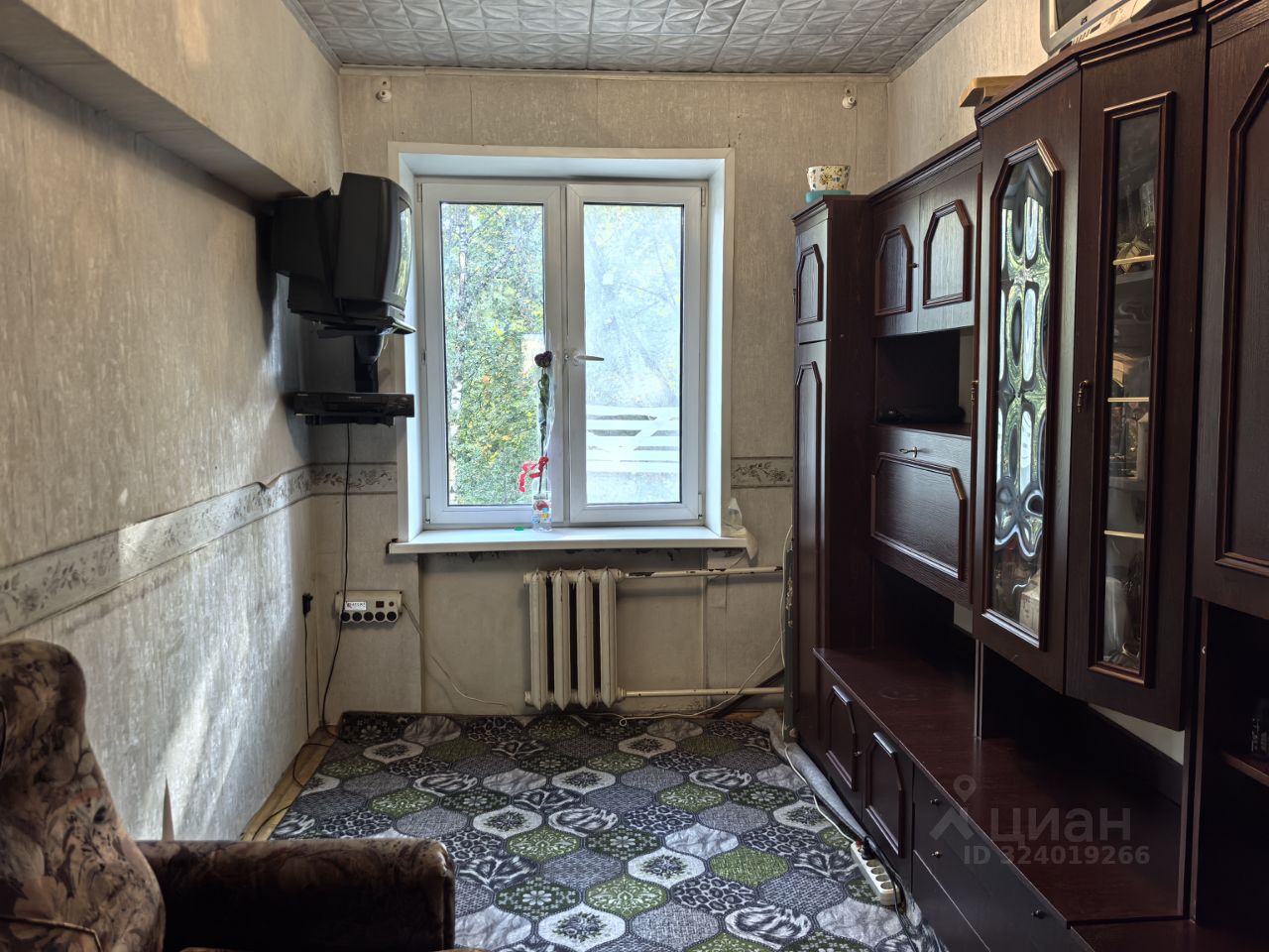 Продажа 3-комн квартиры на вторичном рынке Яснополянская улица, 3К2