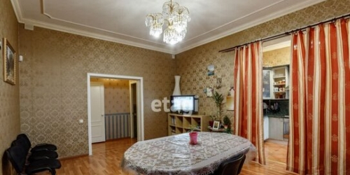 4-комн квартира Невский пр-кт,  д. 131