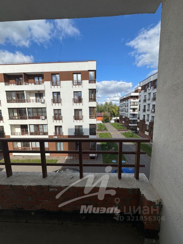 Продажа 2-комн квартиры на вторичном рынке Подмосковный кв-л, Малаховка пгт, 66к5
