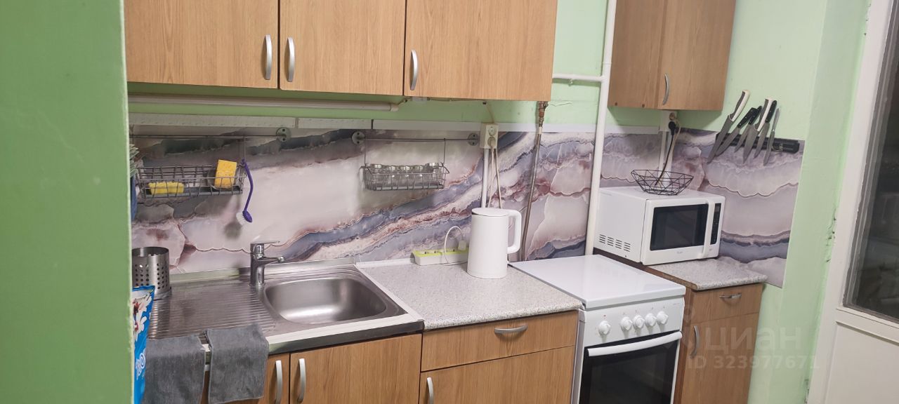 Аренда 2-комн квартиры на вторичном рынке Севастопольский проспект, 51К3