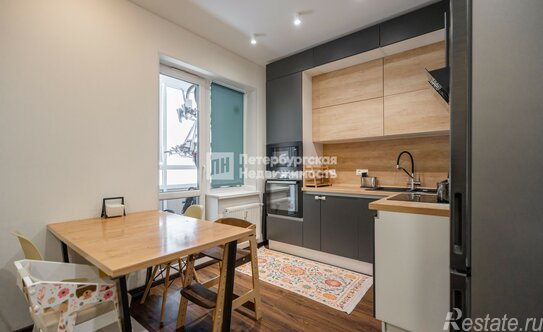 Продажа 2-комн квартиры на вторичном рынке Плесецкая ул,  д. 20,  к. 1