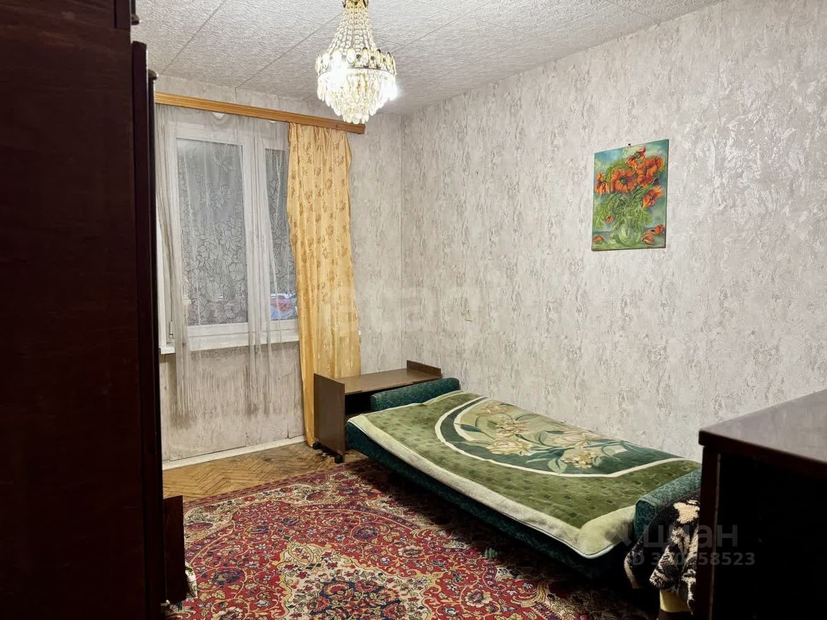 Продажа 3-комн квартиры на вторичном рынке Дегунинская улица, 13К2