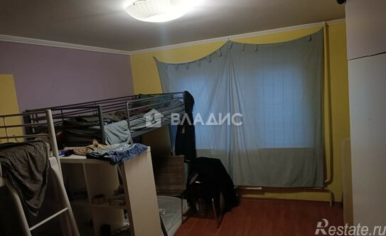 Продажа 3-комн квартиры на вторичном рынке Лобня г, Чайковского ул,  д. 16