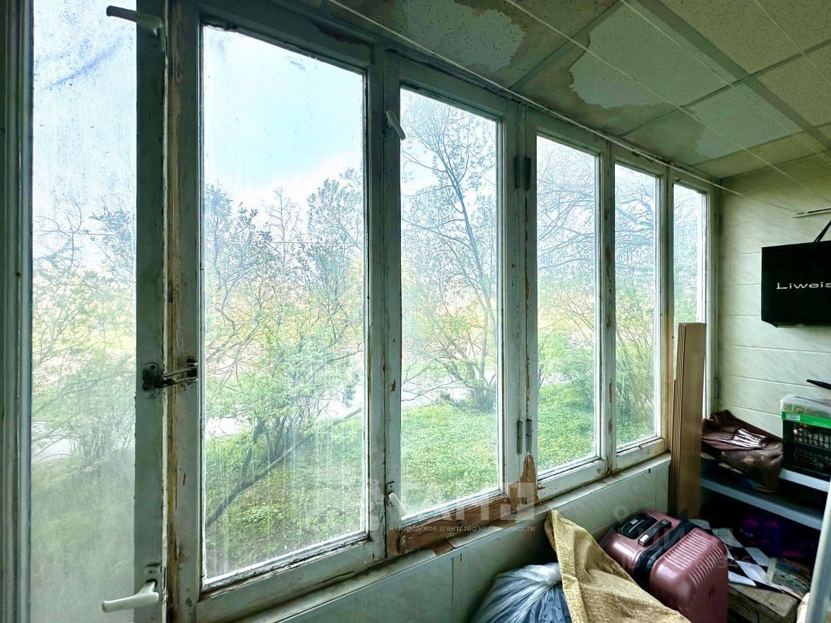 Продажа 3-комн квартиры на вторичном рынке улица Добровольцев, 38
