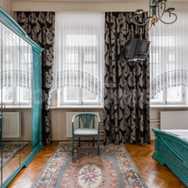 Продажа 3-комн квартиры на вторичном рынке площадь Борьбы, 15 Продажа 3-комн квартиры на вторичном рынке площадь Борьбы, 15