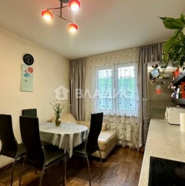 Продажа 2-комн квартиры на вторичном рынке Замшина улица,  д. 31