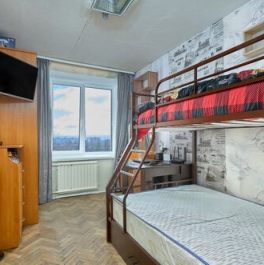 Продажа 3-комн квартиры на вторичном рынке ул Тамбасова,  д. 36,  к. 1