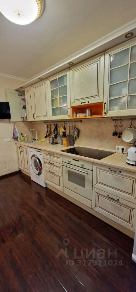 Продажа 3-комн квартиры на вторичном рынке Большая Грузинская улица, 22