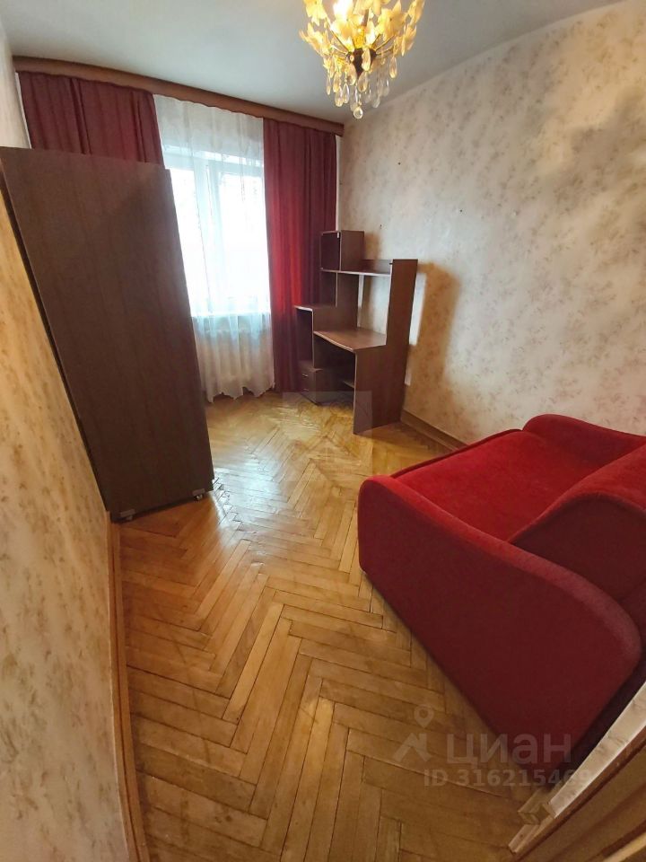 Продажа 3-комн квартиры на вторичном рынке Жуковский, улица Серова, 16