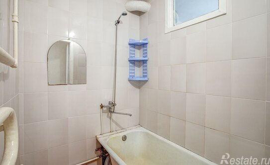 Продажа 2-комн квартиры на вторичном рынке Металлистов пр-кт,  д. 14