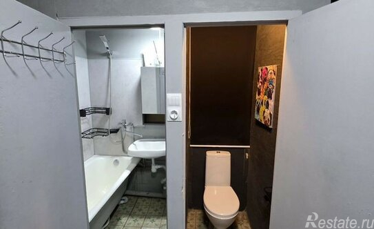 Продажа 2-комн квартиры на вторичном рынке ул Нагорная,  д. 15,  к. 8