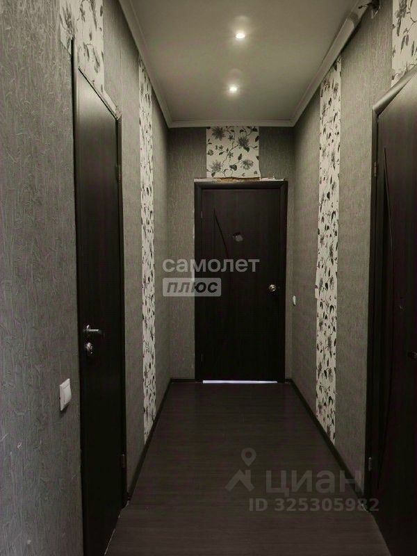 Продажа 2-комн квартиры на вторичном рынке Западный мкр, Октябрьский пгт, 1