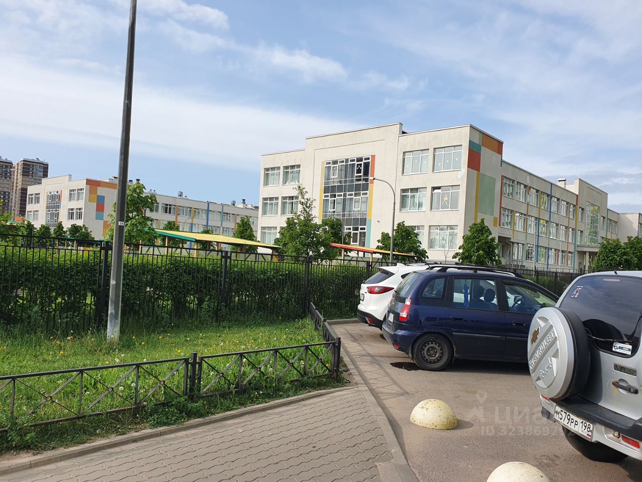 Продажа 2-комн квартиры на вторичном рынке Бестужевская улица, 7к4