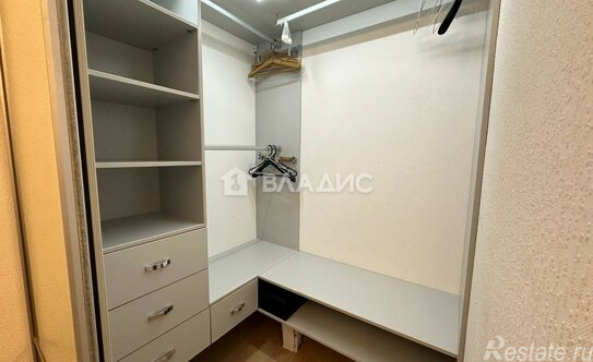 Продажа 1-комн квартиры на вторичном рынке Предпортовый 1-й проезд,  д. 13