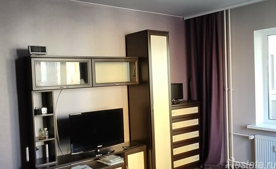 Продажа 2-комн квартиры на вторичном рынке Въезд, Пушкинское шоссе,  д. 13 к5