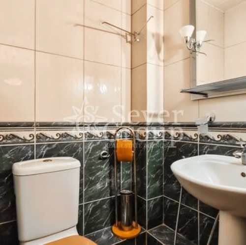 4-комн квартира Кузнецовская улица,  д. 11