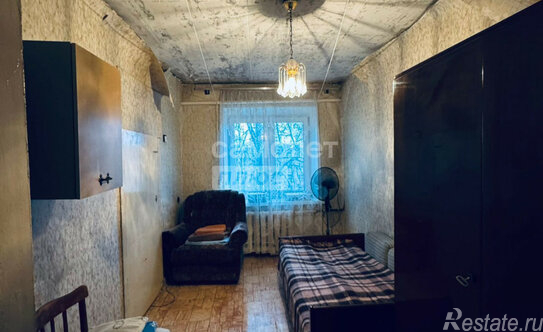 Продажа 2-комн квартиры на вторичном рынке Южный, улица Мира,  д. 8