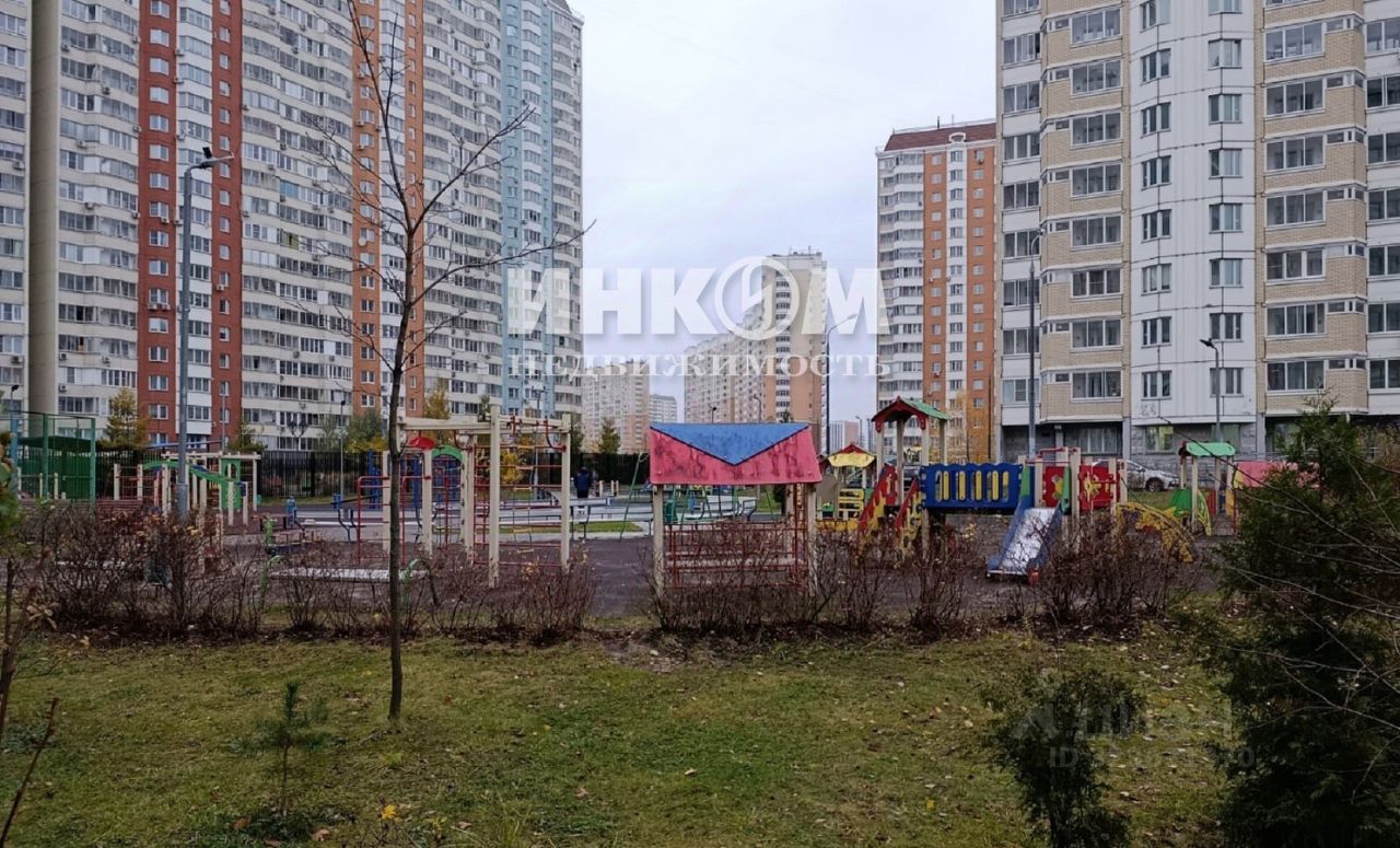 Продажа 2-комн квартиры на вторичном рынке улица Недорубова, 11