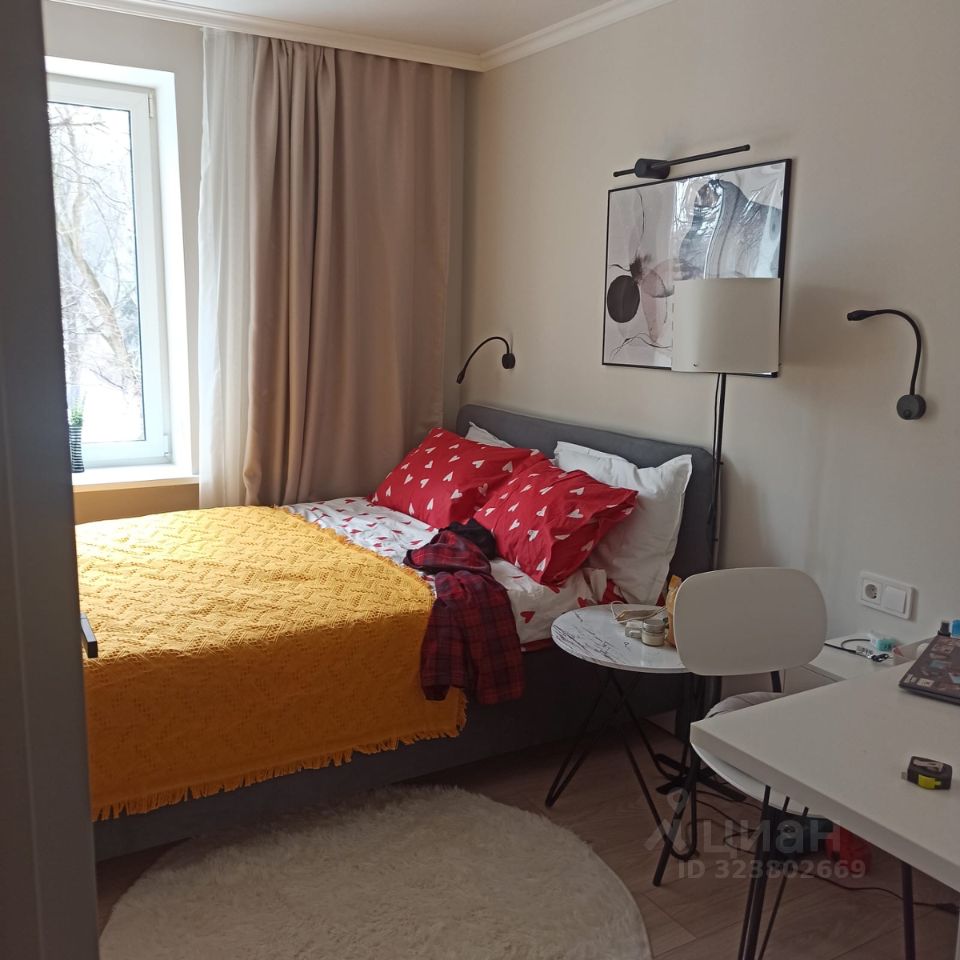 Аренда 2-комн квартиры на вторичном рынке улица 26 Бакинских Комиссаров, 10к6