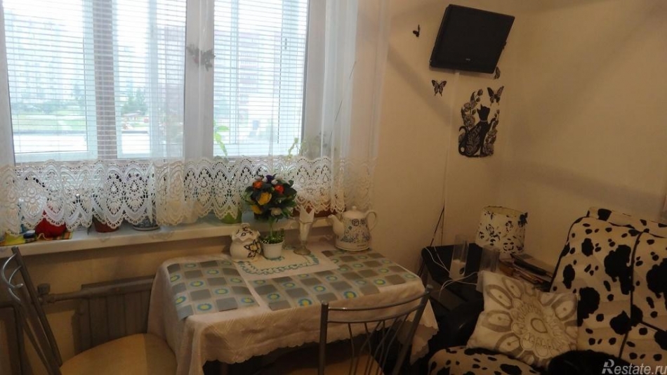 Продажа 1-комн квартиры на вторичном рынке Ижорского батальона,  д. 16