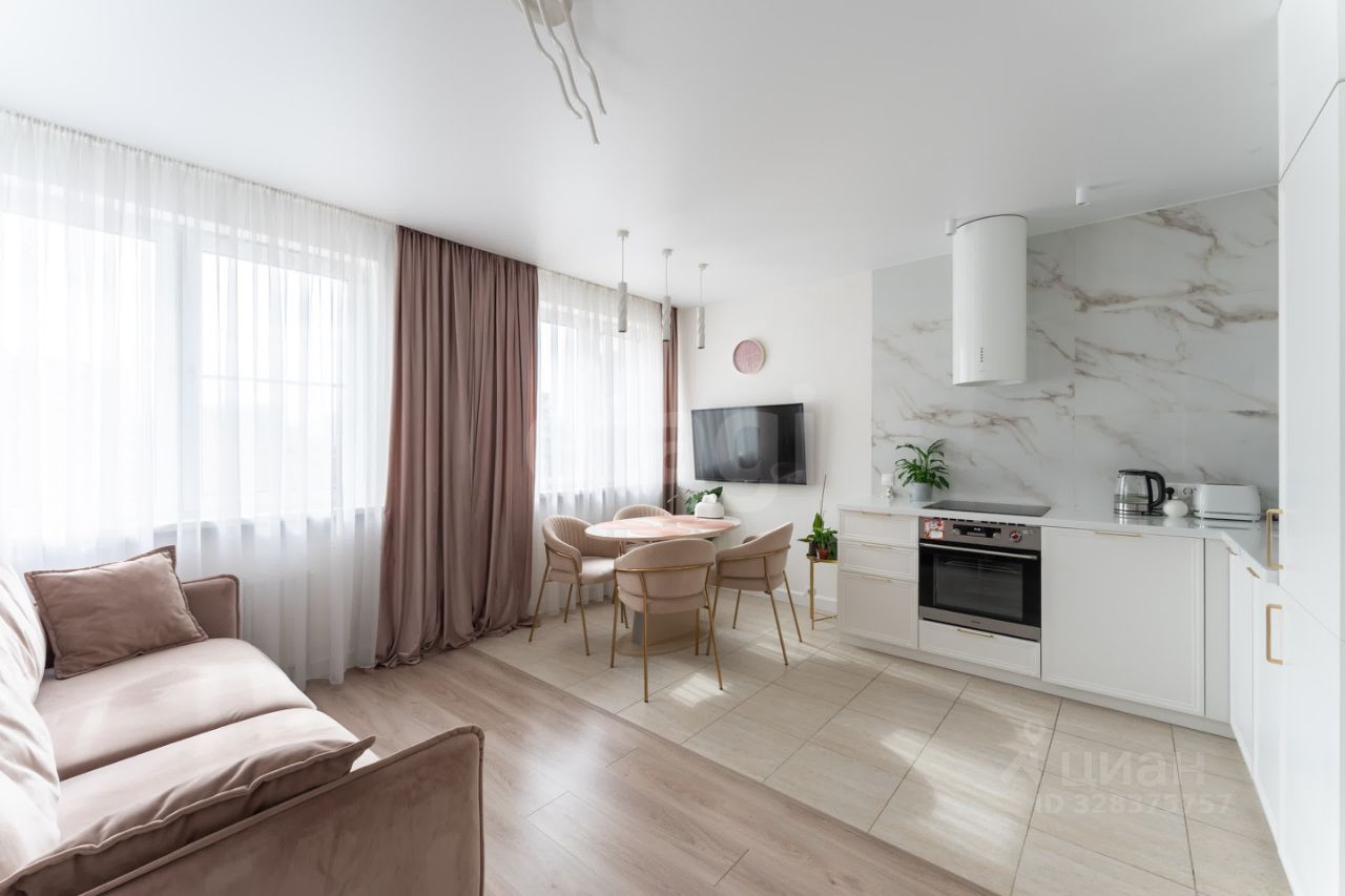 Продажа 2-комн квартиры на вторичном рынке Тайнинская улица, 9