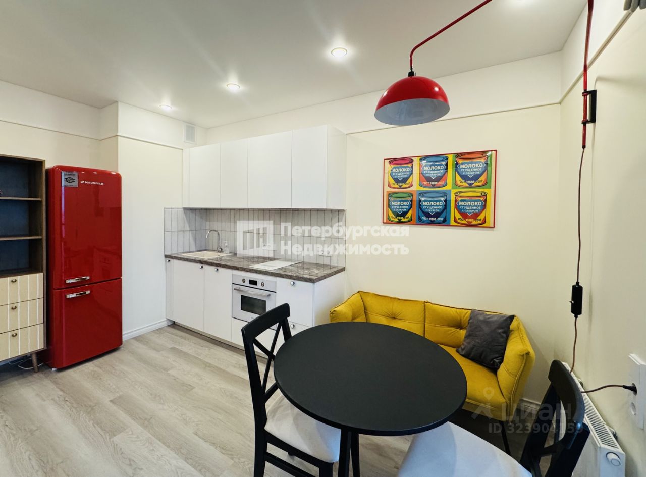 Аренда 1-комн квартиры на вторичном рынке Комендантский проспект, 60к3