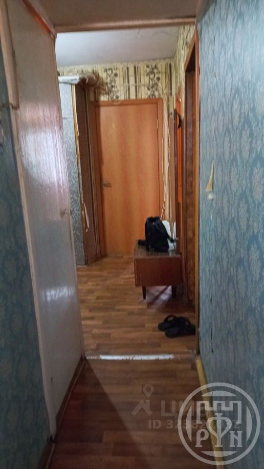 Продажа комнаты Ломоносов, улица Скуридина, 2