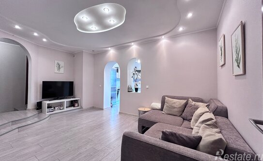 Продажа 3-комн квартиры на вторичном рынке Учебный переулок,  д. 2