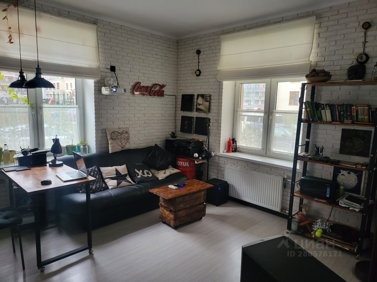 Продажа 1-комн квартиры на вторичном рынке Опалиха мкр, улица Пришвина, 5