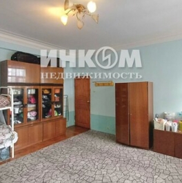 Продажа 4-комн квартиры на вторичном рынке Плетешковский переулок,  д. 8 с1