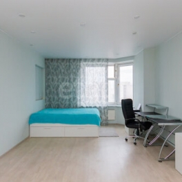 Продажа 3-комн квартиры на вторичном рынке Морская наб,  д. 17 к3