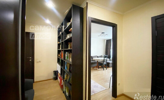 Продажа 3-комн квартиры на вторичном рынке Ольгино, Главная улица