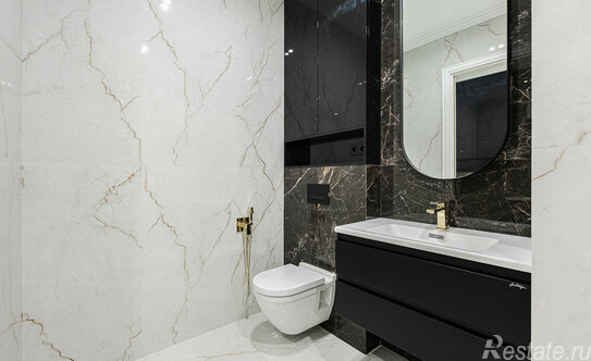 Продажа 2-комн квартиры на вторичном рынке улица Василисы Кожиной