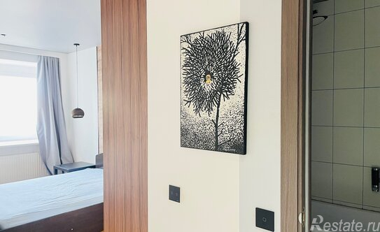 Продажа 2-комн квартиры на вторичном рынке Учительская улица