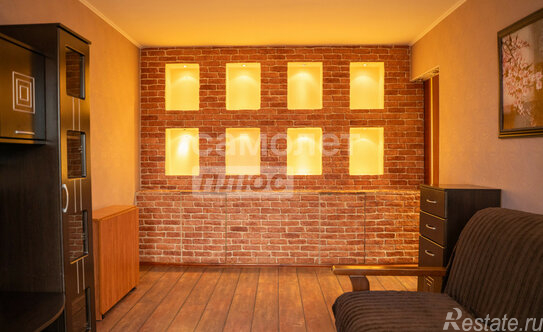 Продажа 2-комн квартиры на вторичном рынке Молоди с, Молодежная ул,  д. 4