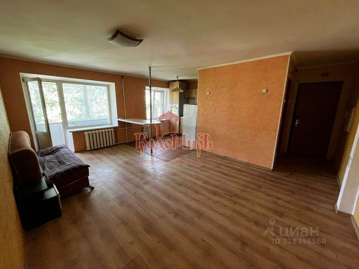 Продажа 3-комн квартиры на вторичном рынке Сергиев Посад, улица Толстого, 4б
