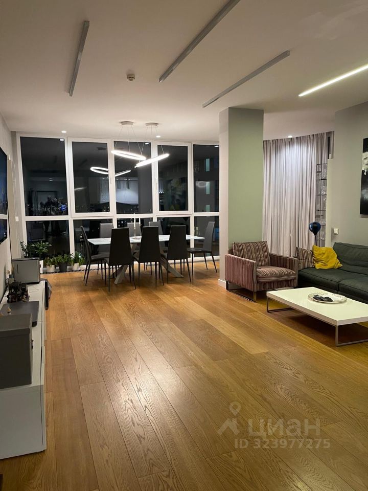 Продажа 4-комн квартиры на вторичном рынке Ленинский проспект, 67к1