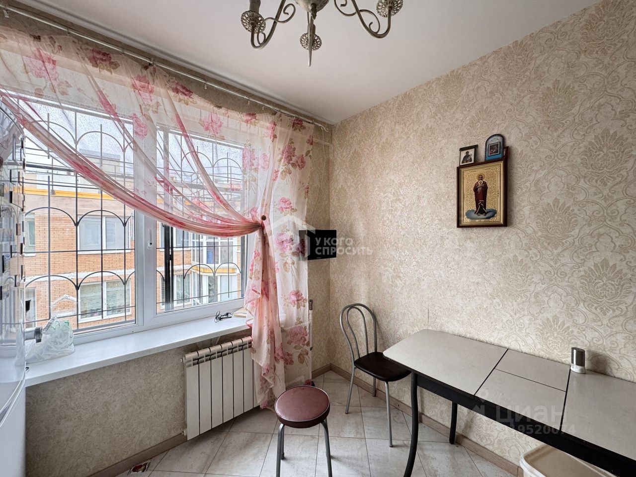 Продажа 2-комн квартиры на вторичном рынке пос. Стрельна, Львовская улица, 23к2