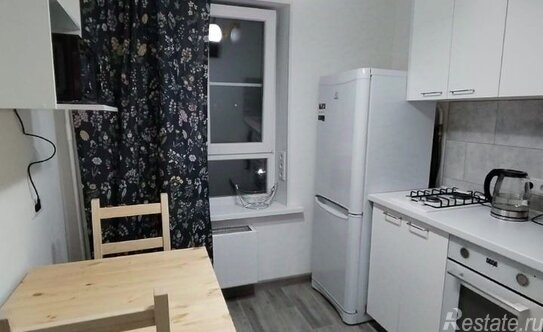 Аренда 1-комн квартиры на вторичном рынке ул Красноярская,  д. 13,  к. 1