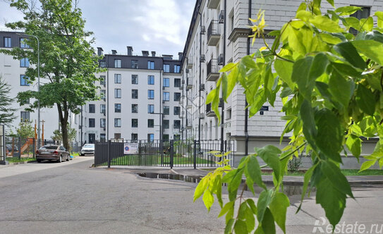 Продажа 2-комн квартиры на вторичном рынке ул Зеленогорская,  д. 3