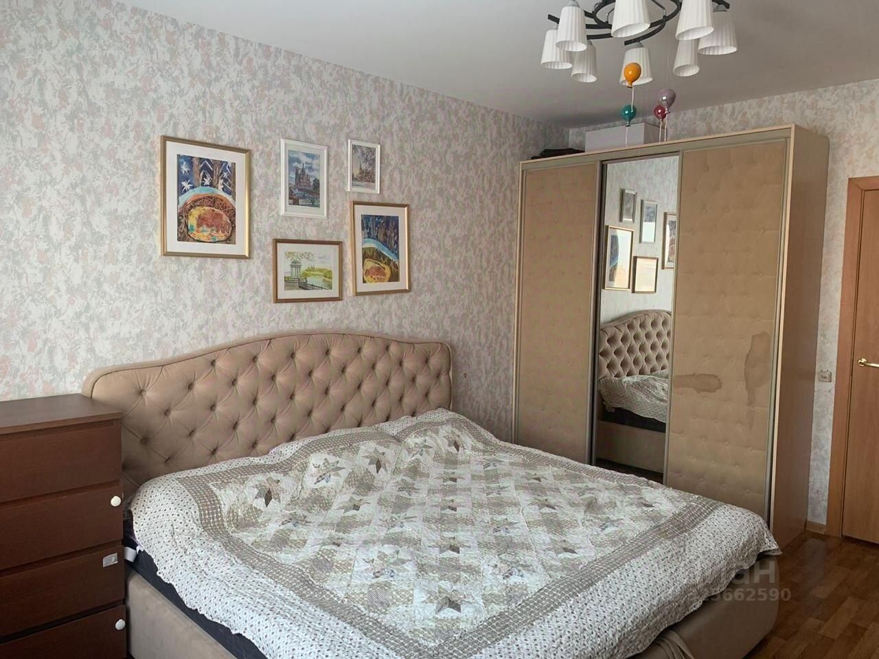 Продажа 3-комн квартиры на вторичном рынке пос. Бугры, улица Школьная, 6к2
