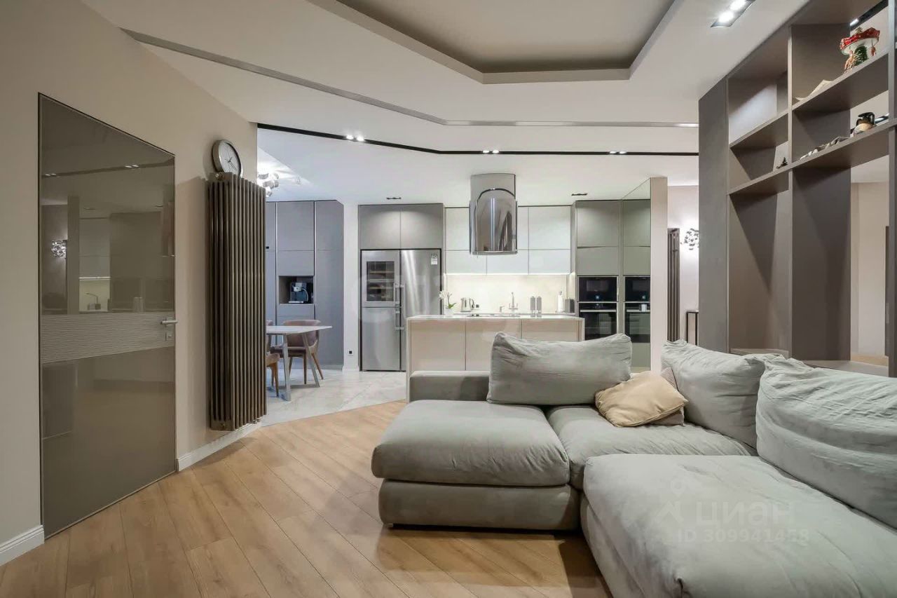 Продажа 3-комн квартиры на вторичном рынке Варшавская улица, 6к2