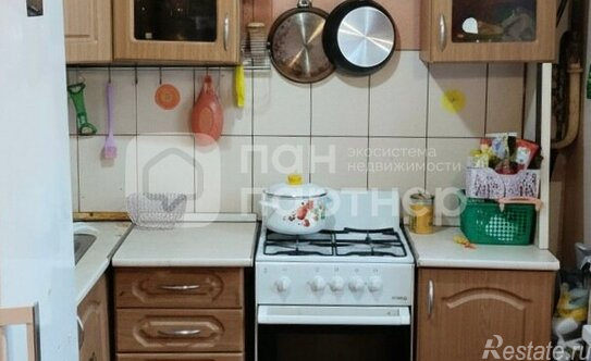 Продажа 2-комн квартиры на вторичном рынке Петергоф г, Разведчика б-р,  д. 8 к2